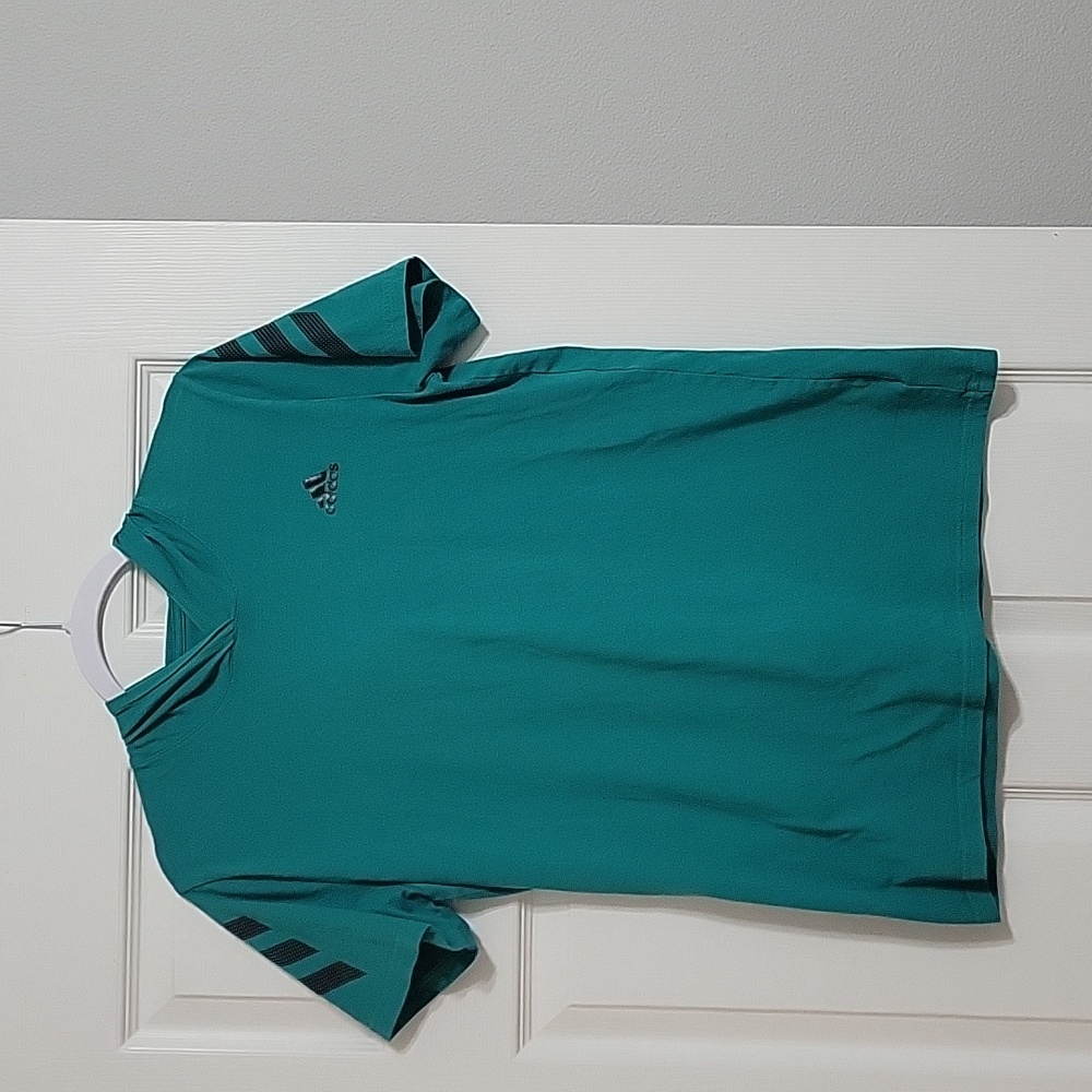 Adidas boys short sleeved hoodie